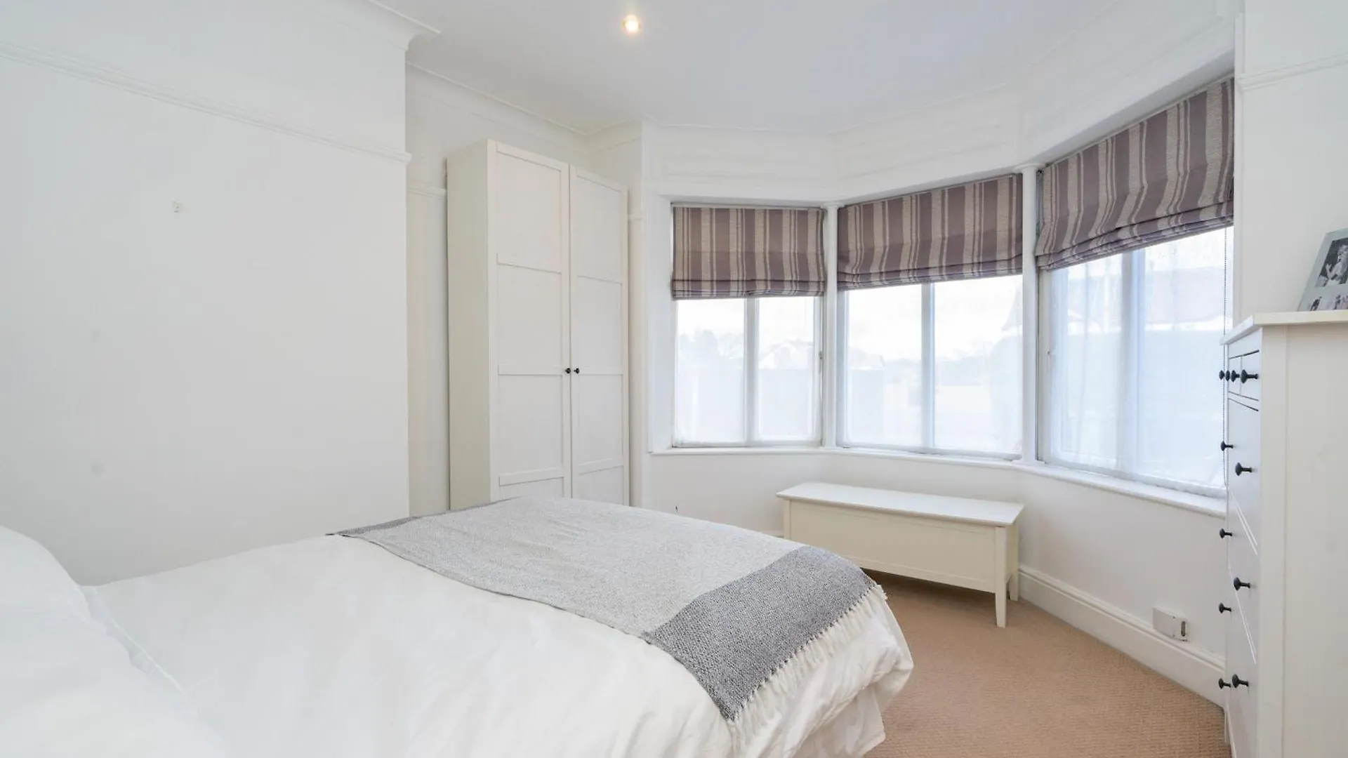 Beautiful 2 Bedroom Flat On Street Lane Leeds  0*, Leeds (West Yorkshire)