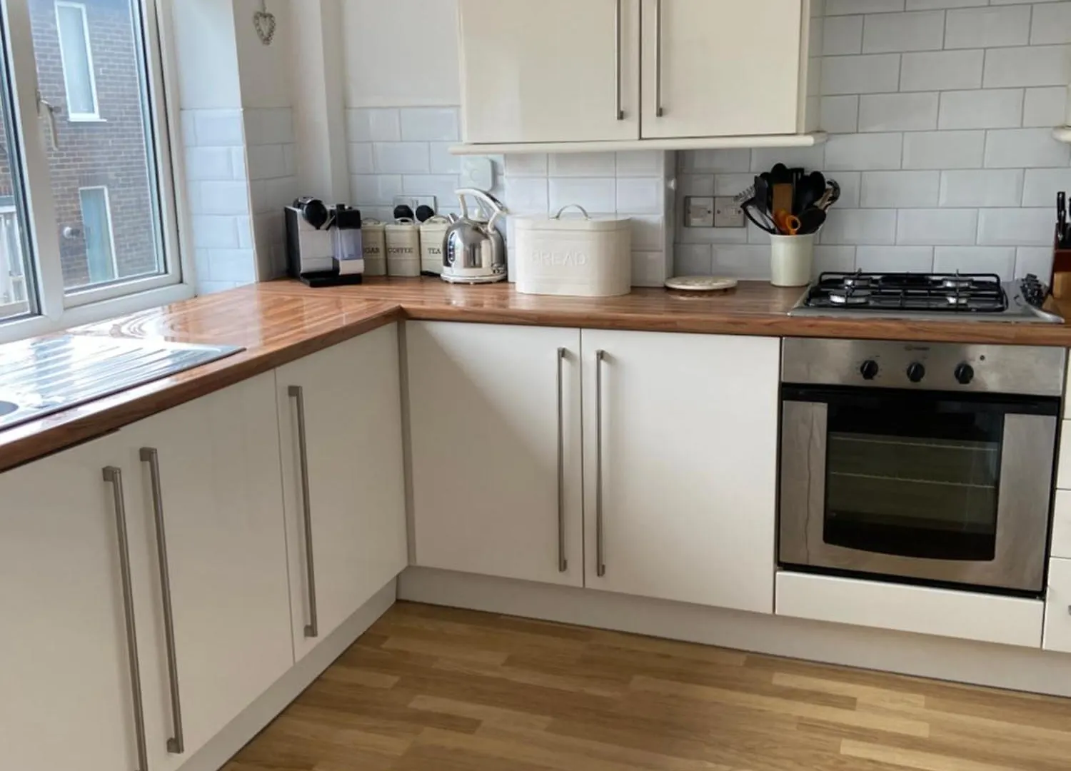 Apartment Beautiful 2 Bedroom Flat On Street Lane Leeds  United Kingdom