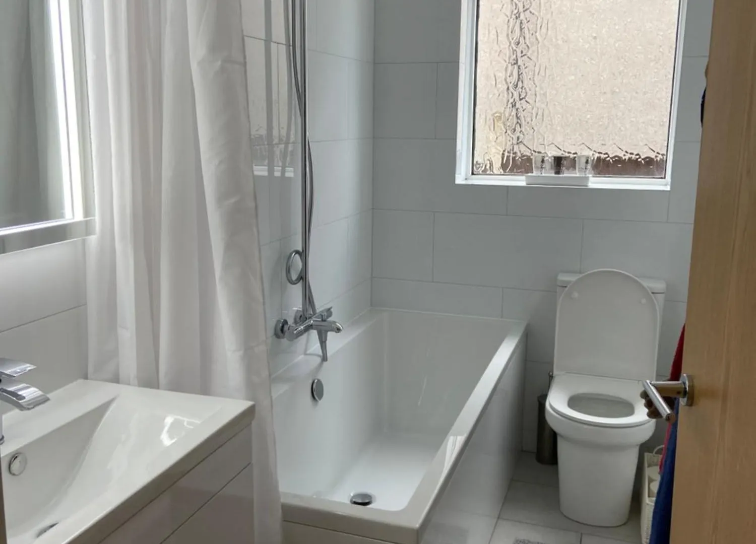 Apartment Beautiful 2 Bedroom Flat On Street Lane Leeds
